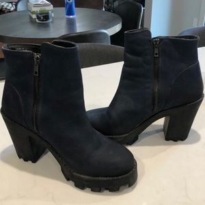 Aldo navy lug boots